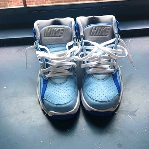 Nike Bo Jackson size 8